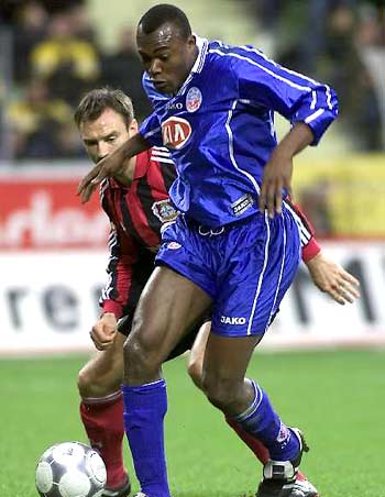 黄配色和那 黄配色和那